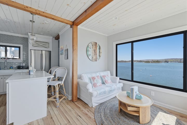 Waterfront Oasis Minutes from Newport