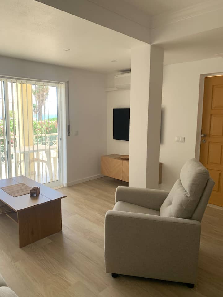 2 Bed, 2 En-suites,
Best Location, Carvoeiro - Carvoeiro