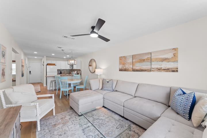 Perdido Dunes - 2bed/2bath Condo Beach Side! - Orange Beach, AL