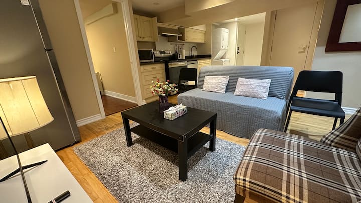 Adorable 2-bedroom -Quiet Neighbourhood Renovated - Markham