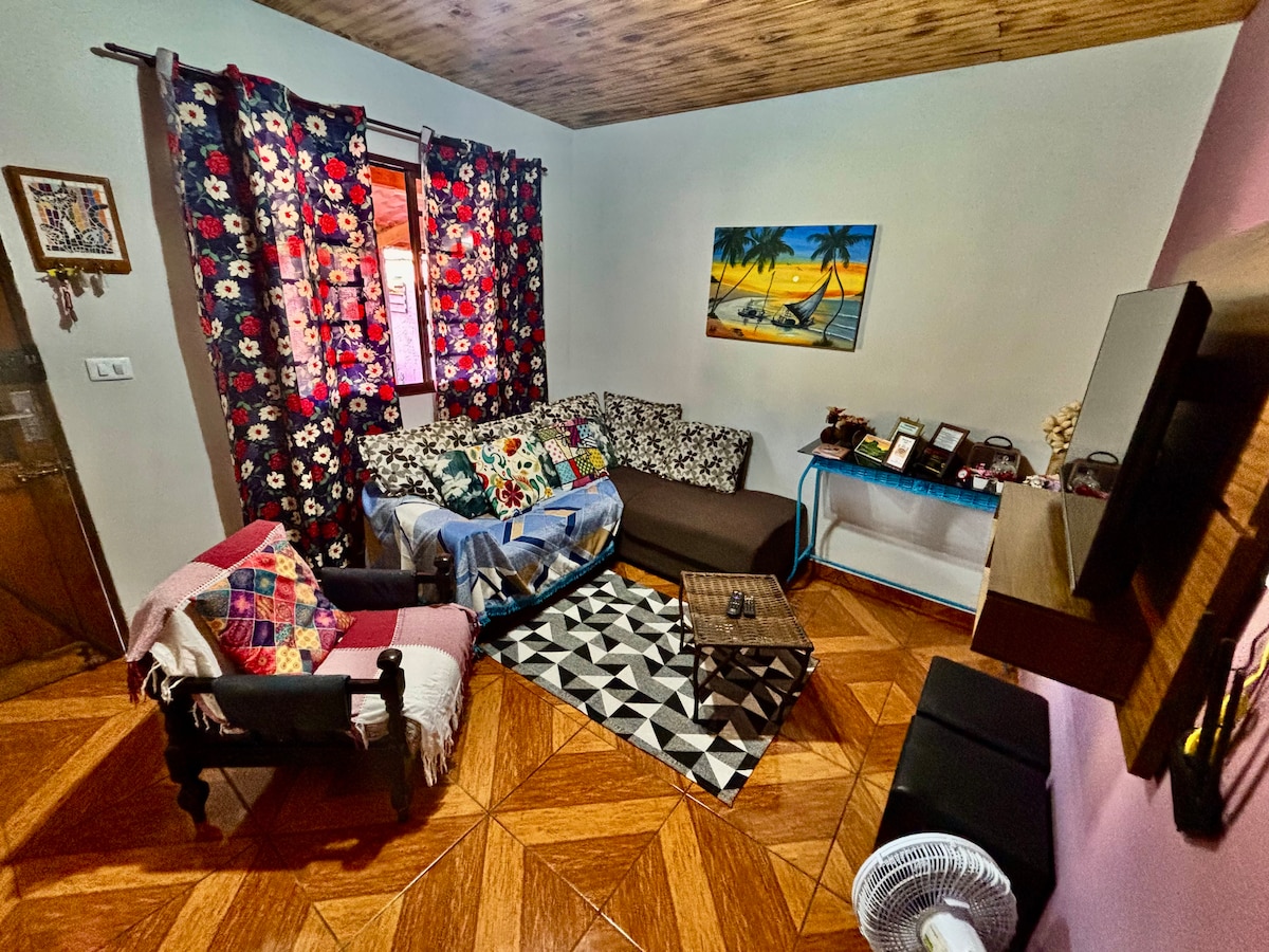 Top performing Airbnb: Casinha Do Vovô Tião-simplicity and a lot of Love დ in São Bento Do Sapucaí