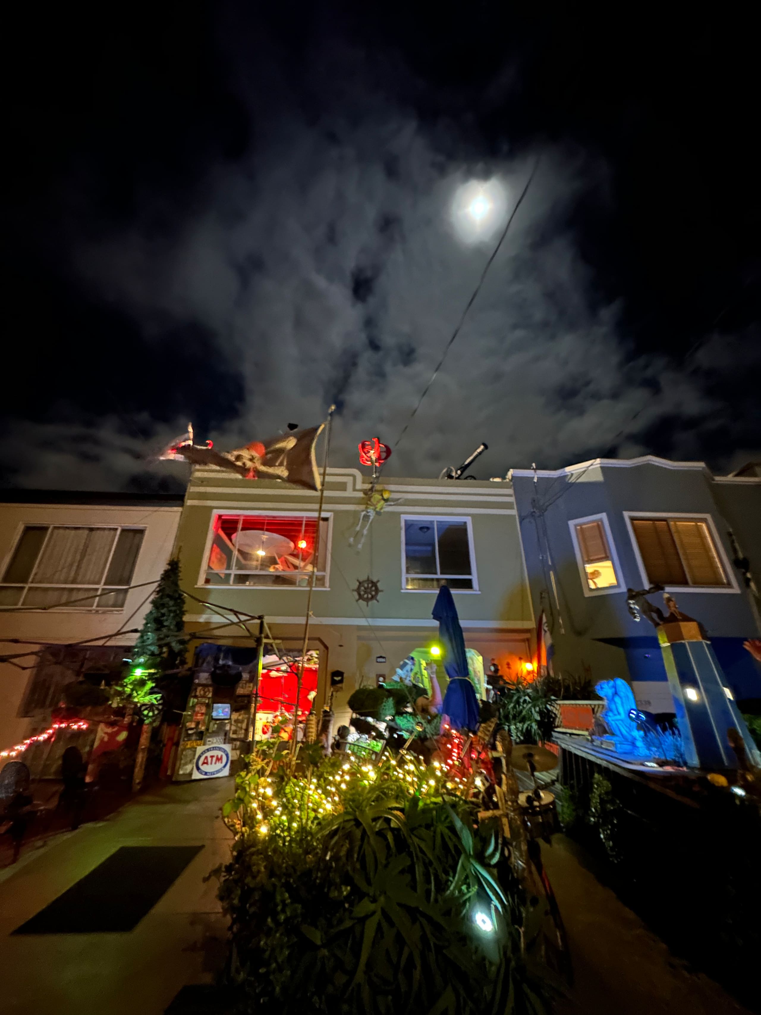 Home in San Francisco · ★4.71 · 3 bedrooms · 3 beds · 1 bath - Image 14