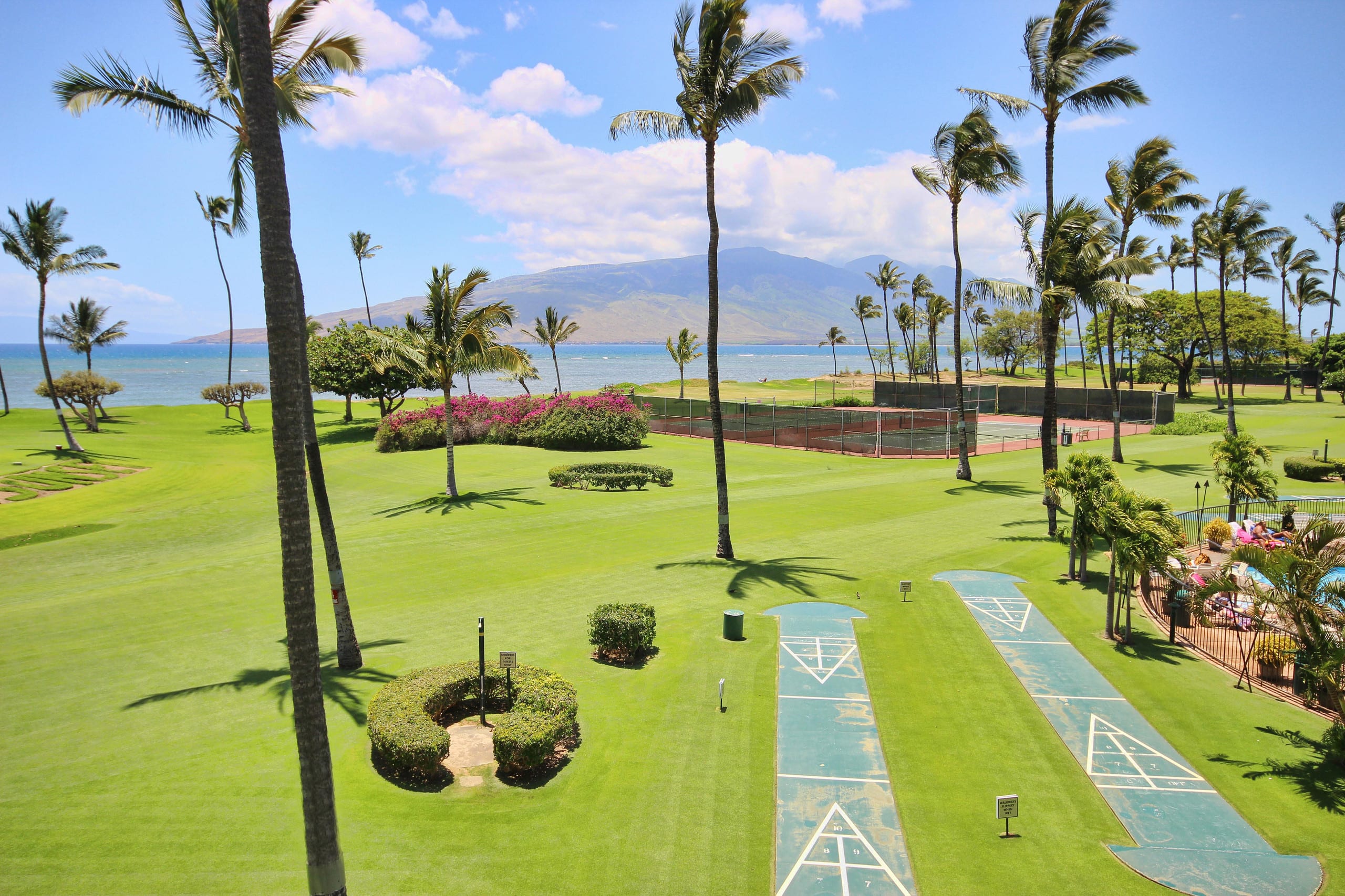 Condo in Kihei · ★4.7 · 2 bedrooms · 4 beds · 2 baths - Image 9