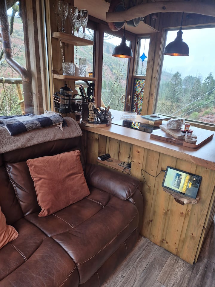 Balance Treehouse -
Luxury High In The Tree Tops - Northern Ireland