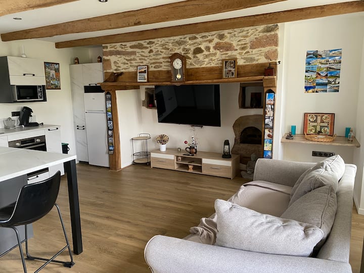 Maison De Campagne Cantalienne - Cantal