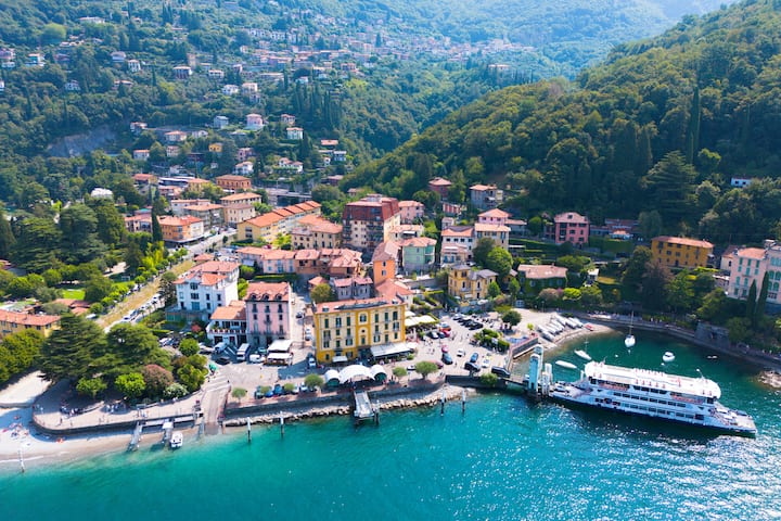 Villa Esclusiva Varenna · Parcheggio · Vista Lago - Varenna