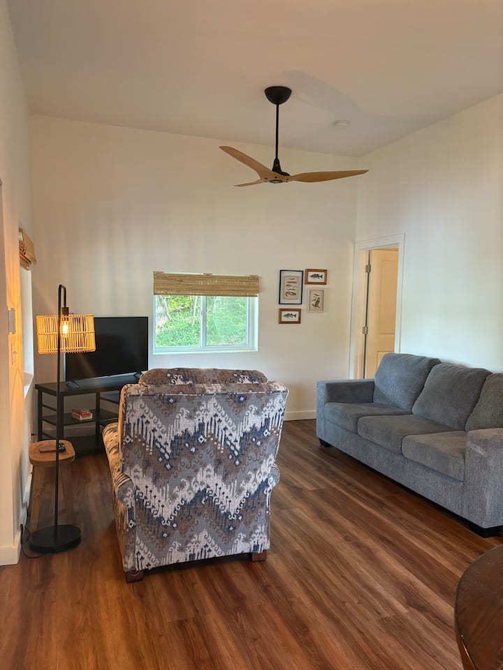 Cozy Cabin | Private Dock • Quiet Cove • Fire Pit - Sunrise Beach, MO
