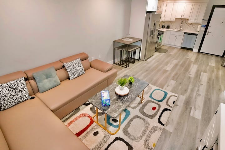 Luxury 1br Retreat | Only 15 Mins To Metlife - Clifton