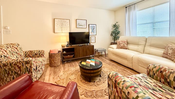 Boho 2 Bedroom Condo Near Interstate 10 Daphne,al - Meaher State Park, Spanish Fort