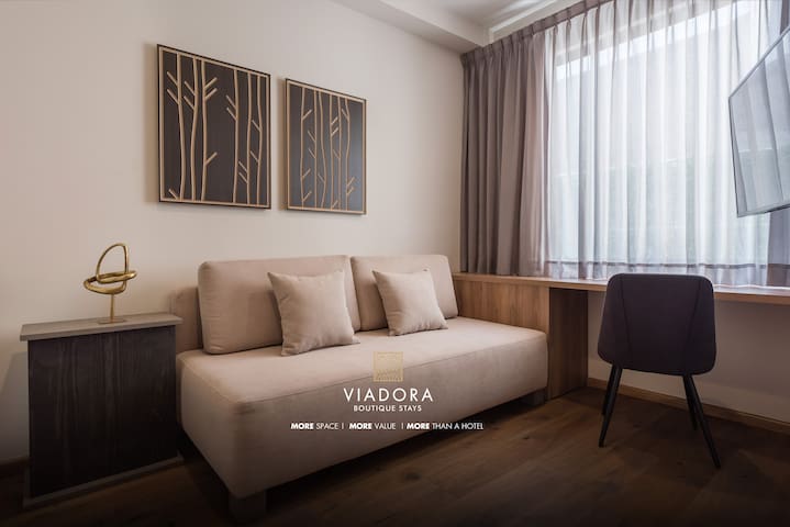 Condesa- Spacious Ste Live/Work 2BR 2BA 5pax