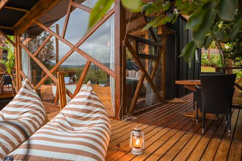 Quaint Luxury Villa 1