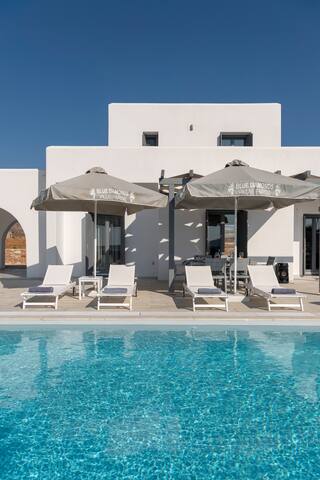 Blue diamonds villas in Paros 2 gallery image 2