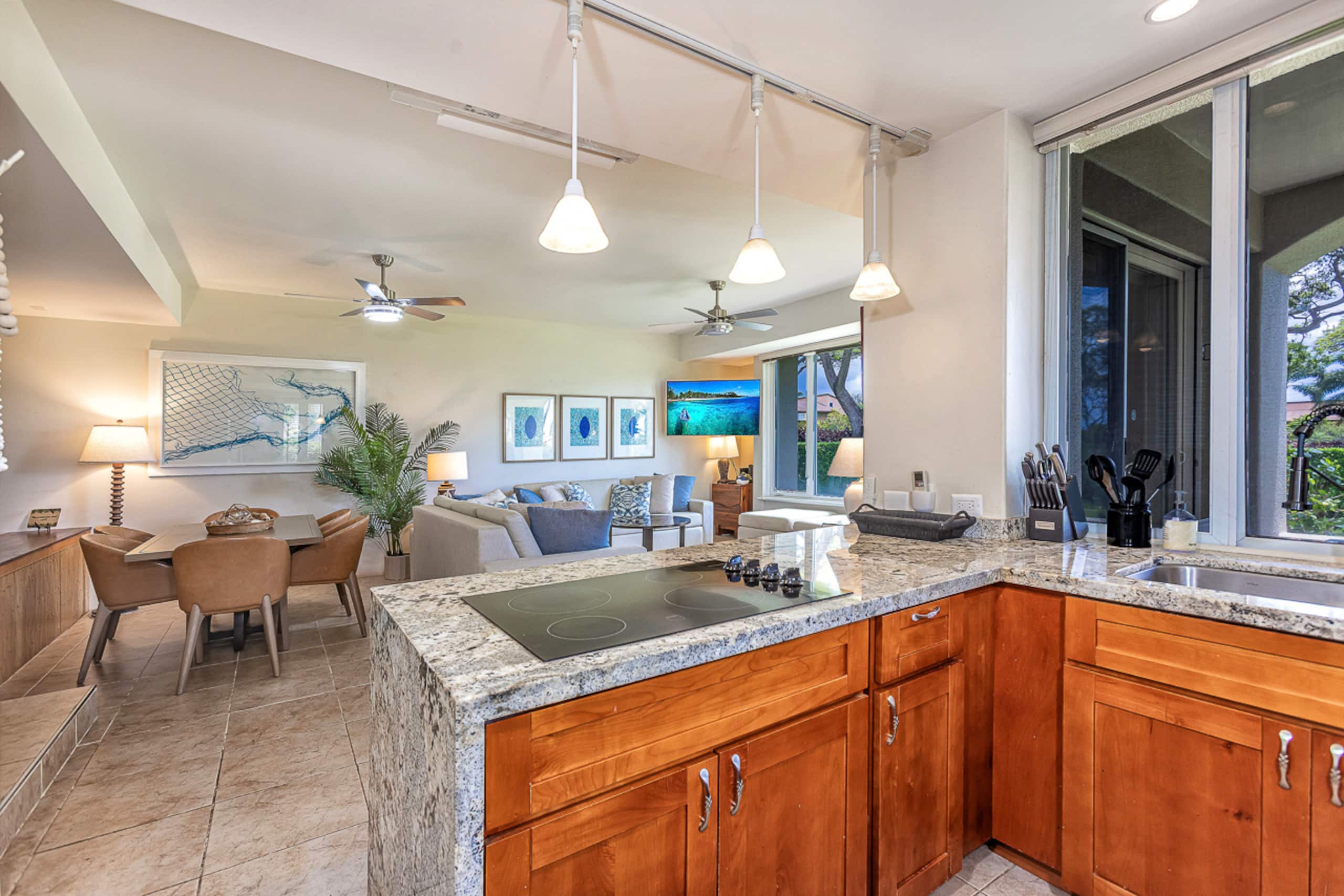 Condo in Kihei · ★4.5 · 2 bedrooms · 3 beds · 2 baths - Image 22