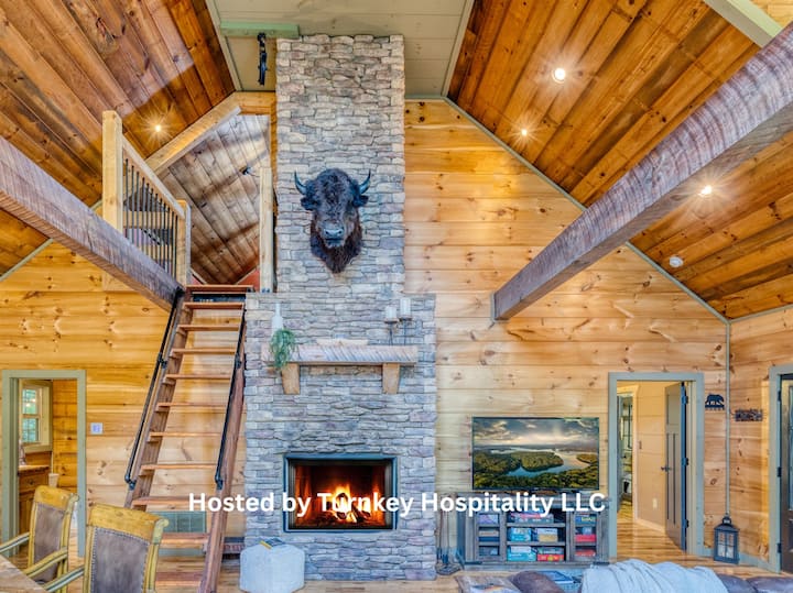 Outdoor Fireplace|arcade, Theater, Hot Tub, 4 King - Blue Ridge, GA