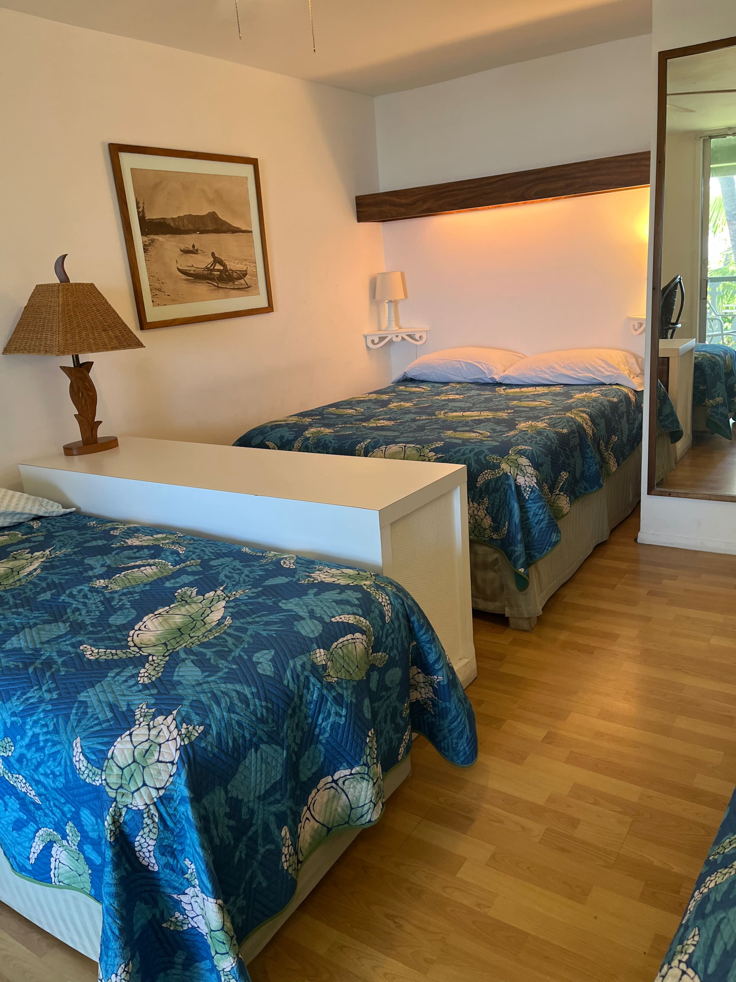 Condo in Kailua-Kona · ★4.73 · 1 bedroom · 3 beds · 1 shared bath - Image 7