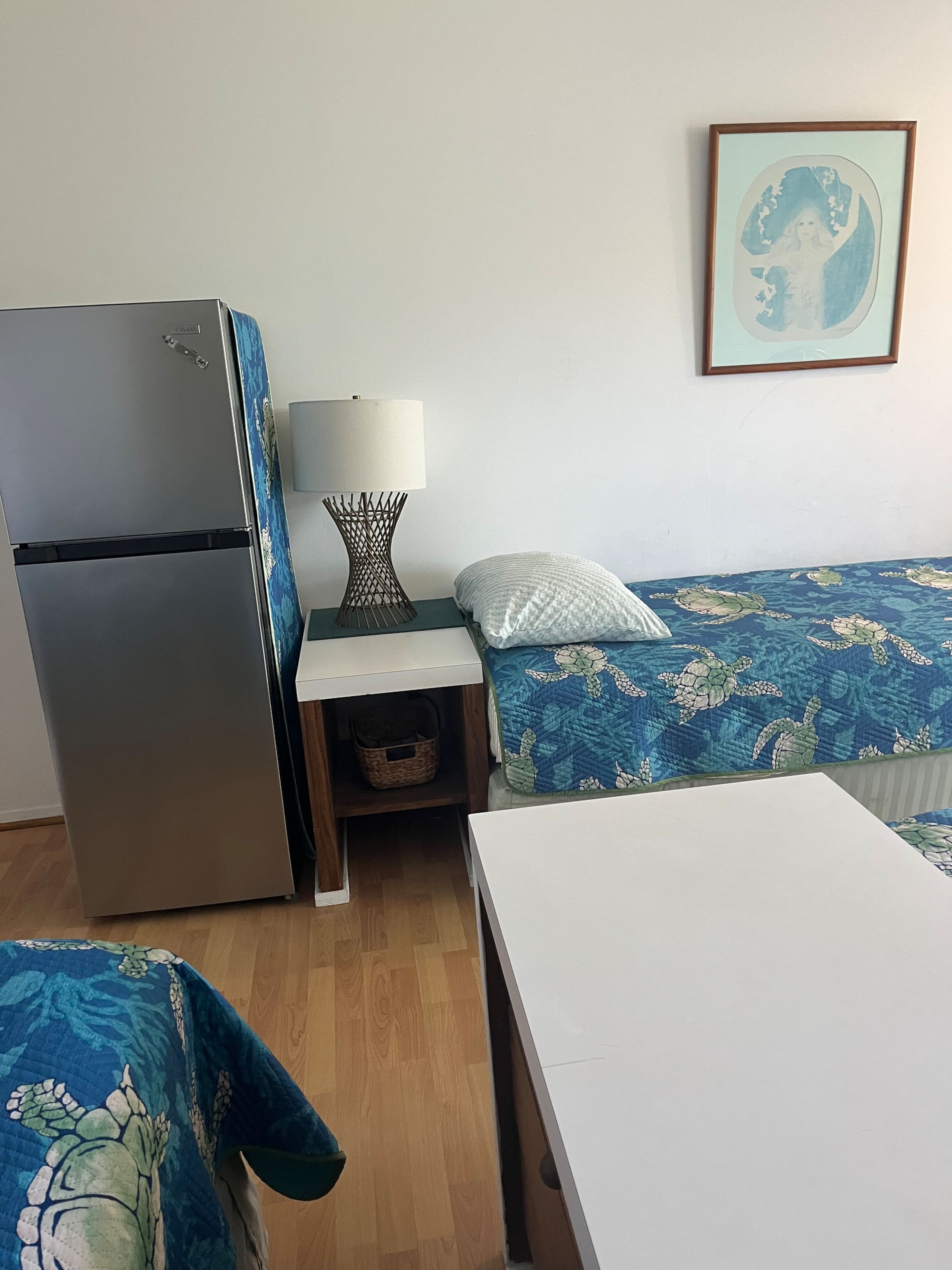 Condo in Kailua-Kona · ★4.73 · 1 bedroom · 3 beds · 1 shared bath - Image 12