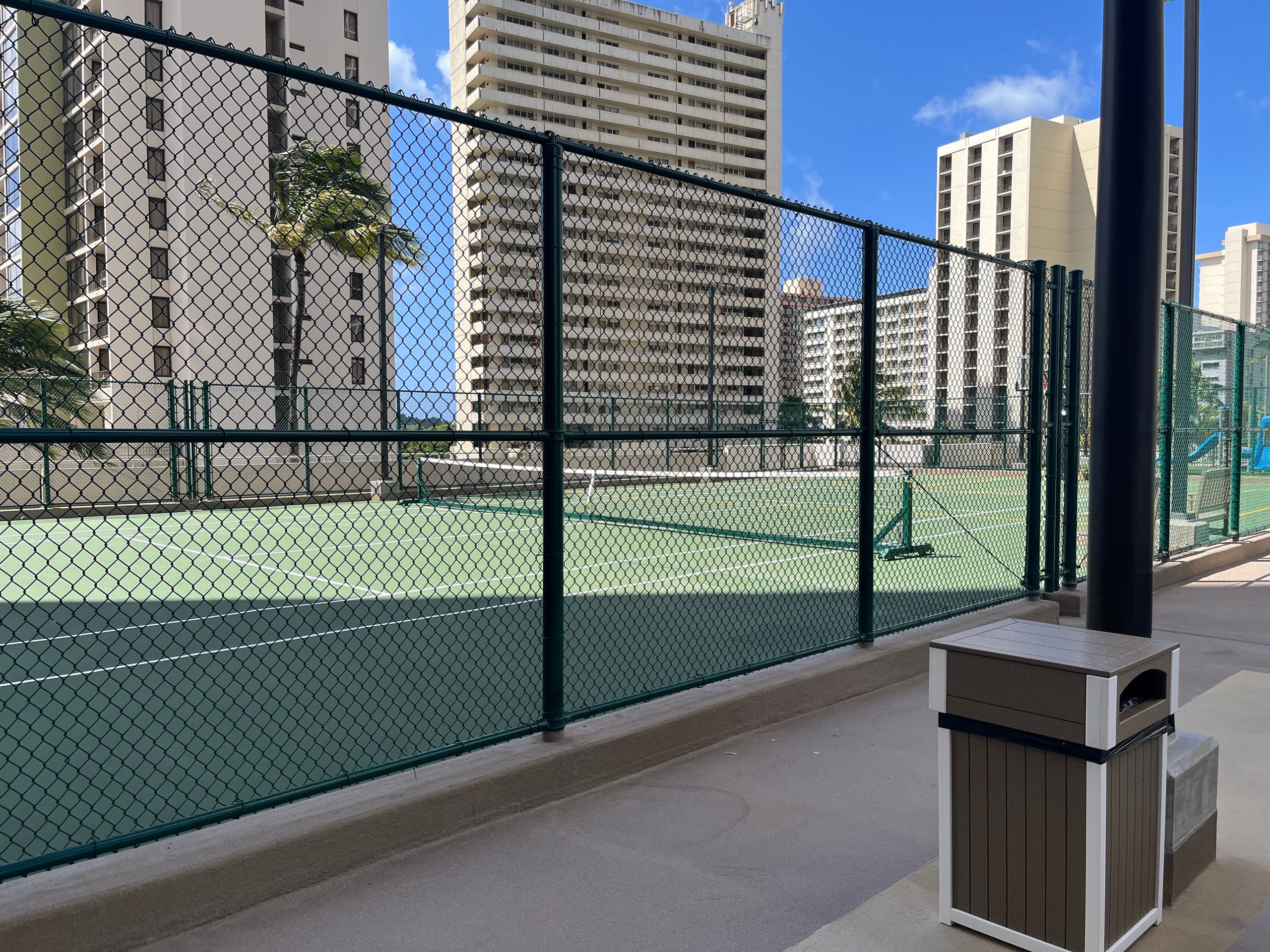 Condo in Honolulu · ★4.95 · 1 bedroom · 1 bed · 1 private bath - Image 36
