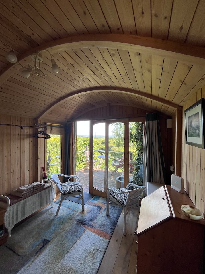 Kan Bora Cabin, Cosy, Amazing Views, Free Parking - Penzance