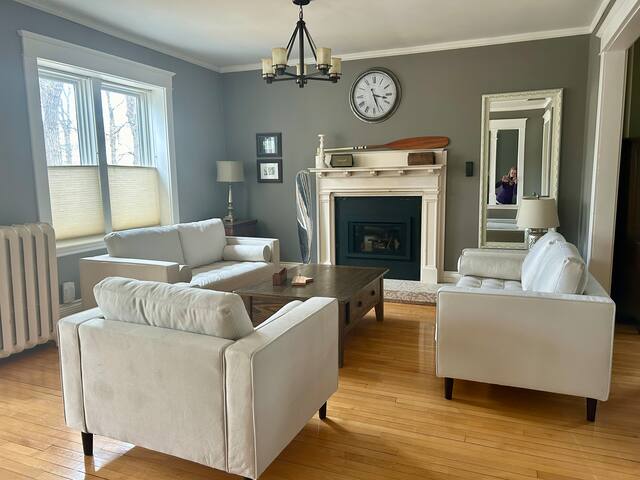 5bdr Family Home – River Heights – EV Charger gallery image 2