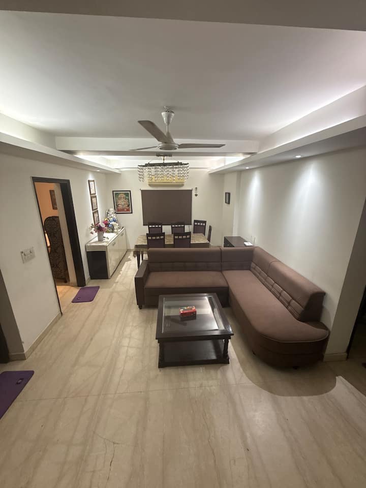 Nikmik’s Den New Delhi - Delhi