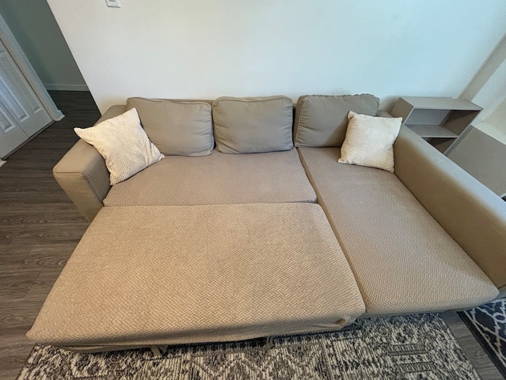 2 Bedroom Suite In The Heart Of Langford - Victoria, Canadà