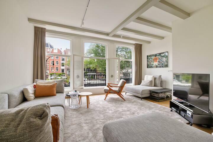 Prinsengrcht apprtmnt in de Jordaan (3 slpkmrs)