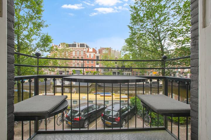 Prinsengrcht apprtmnt in de Jordaan (3 slpkmrs) gallery image 3