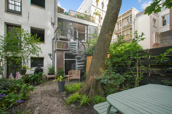 Prinsengrcht apprtmnt in de Jordaan (3 slpkmrs) gallery image 2