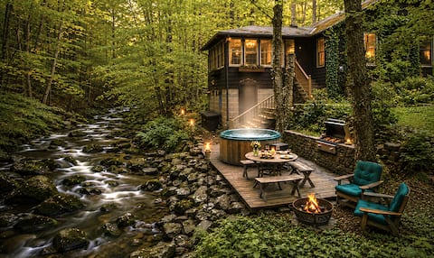 Forest Spa Retreat on Cascading Brook • 90 Min NYC