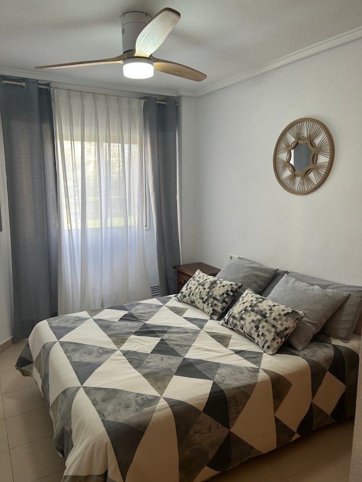 საძინებელი 1