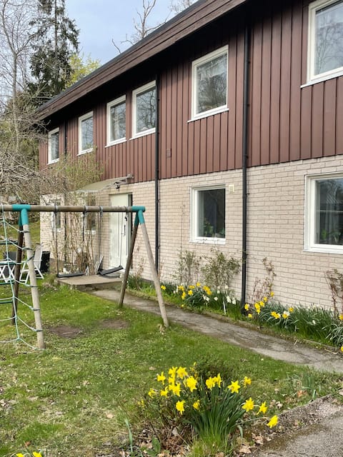 Nice house in nature area with free parking