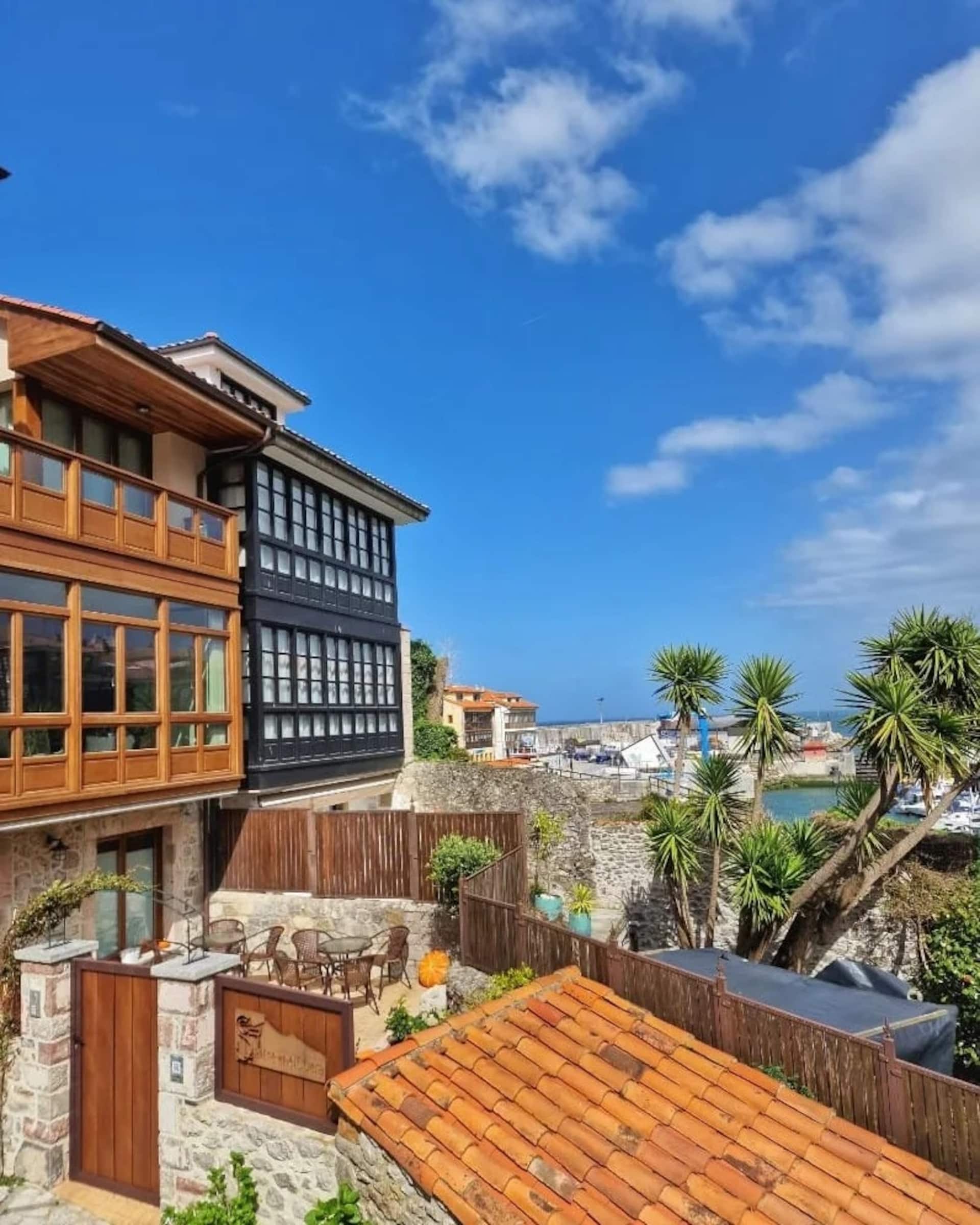 SALITRE IN THE CUERA, Sea & Mountain, patio, garage