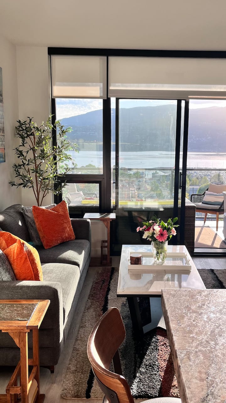 Lakeview Balcony Walk To Waterfront+secure Parking - Kelowna