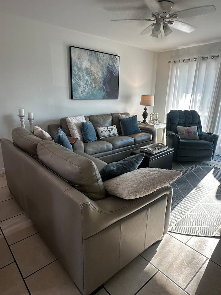 Beachside Oba Sleeps 6 - Orange Beach, AL