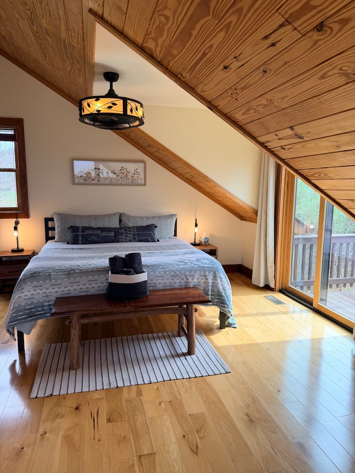 King Bed in Master Loft