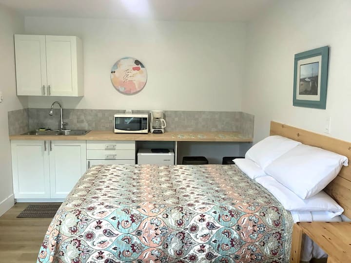 Comfy Cute & Central Room In Alma For 4ppl M2 - 新不倫瑞克
