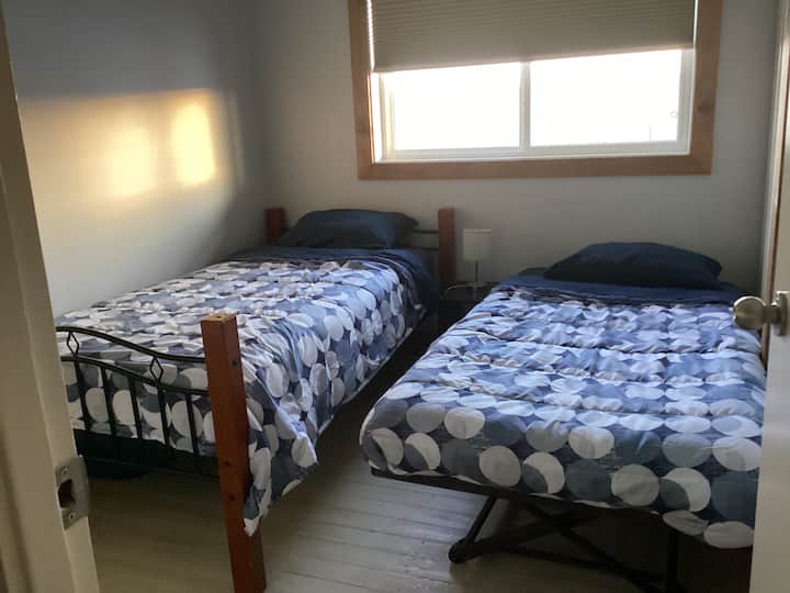 เตียงเดี่ยวและเตียงเสริม