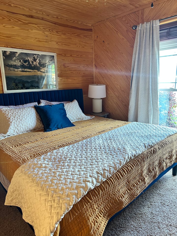 საძინებელი 3