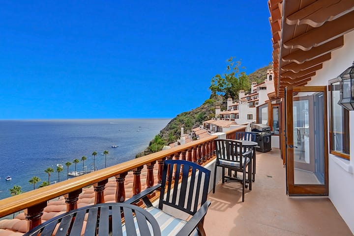 H246: Views From All Rooms + Golf Cart - Avalon, CA