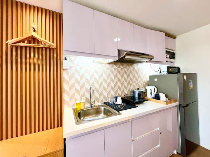 Casa Diana @ Pine Suites Tagaytay, Free Wi-fi - Tagaytay