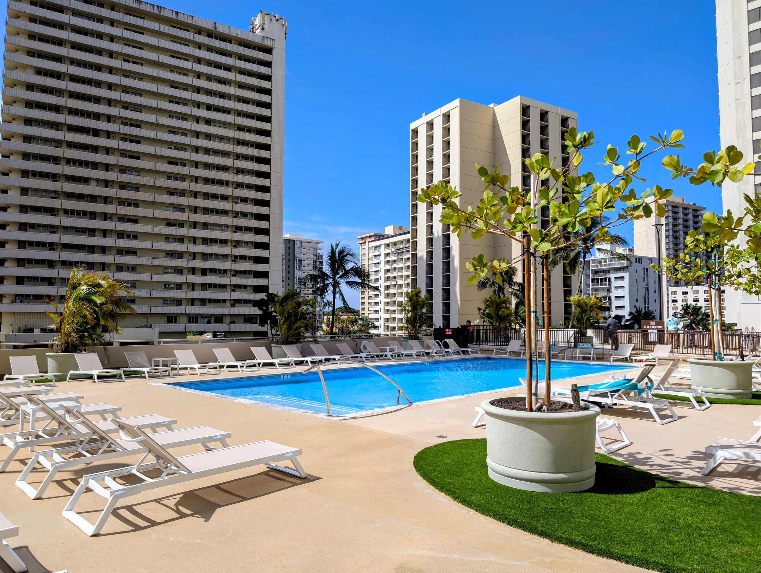 Condo in Honolulu · ★4.99 · 1 bedroom · 3 beds · 1 private bath - Image 17