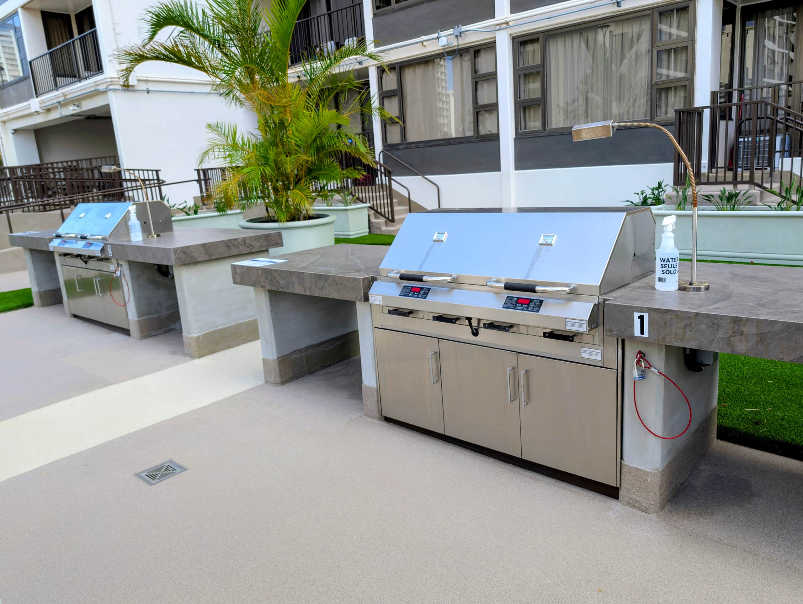 Condo in Honolulu · ★4.99 · 1 bedroom · 3 beds · 1 private bath - Image 13