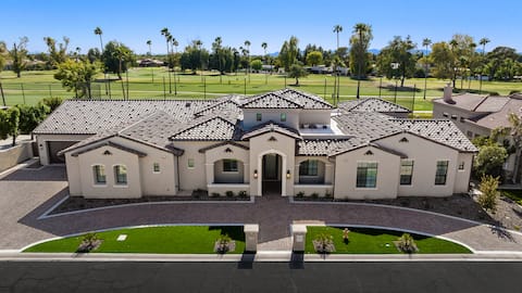 17th Fairway Spanish Retreat