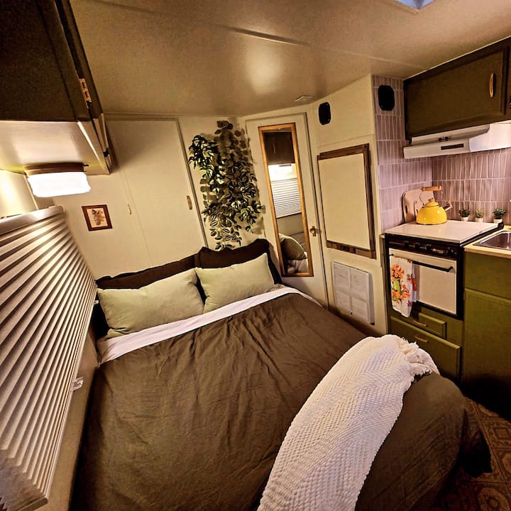 Couch converts into a comfy double bed. All linens provided, plus extra cozy blankets and a heated mattress pad. 