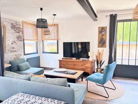 Top performing Airbnb: Baie Lodge • Beaches and Ocean • Pornic in La Bernerie En Retz