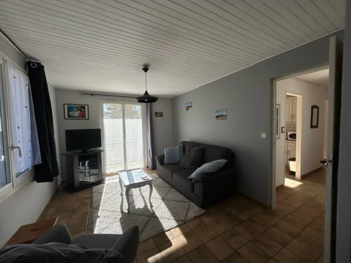Logement Climatisé De 61m², 3 éToiles,en Campagne. - Gigondas