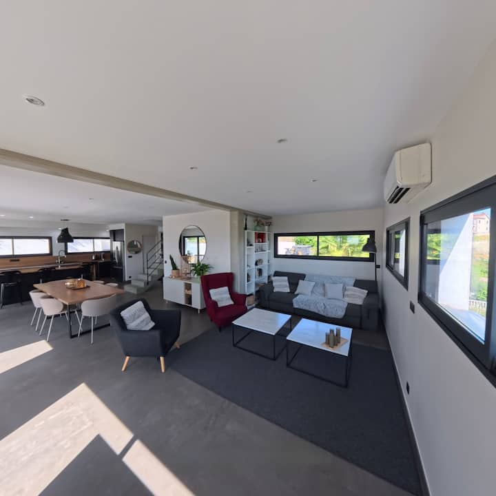 Luxury Villa Nice Hills – Piscine & Vue Mer - Cagnes-sur-Mer