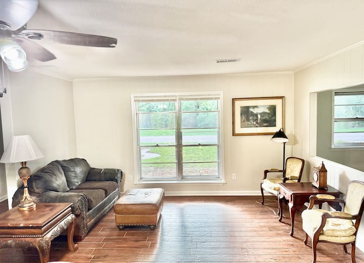 Easy Street Retreat - Vicksburg, MS