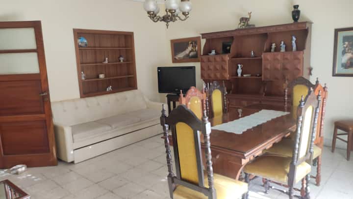 Casa Céntrica En Miramar - Miramar