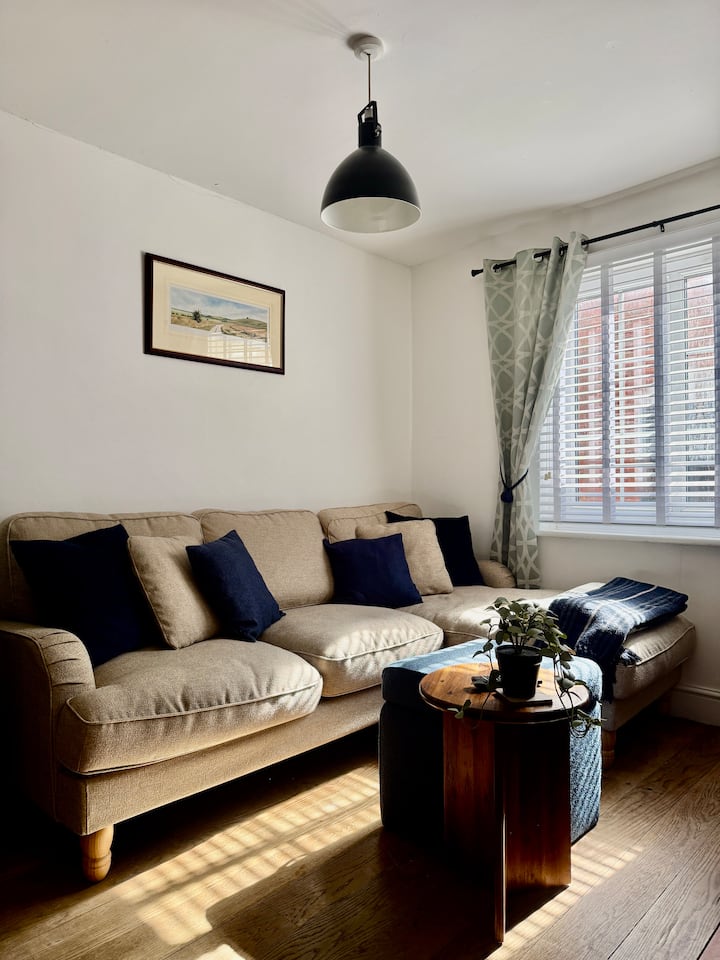 Charming 2 Bedroom Cottage In Marlborough - Marlborough